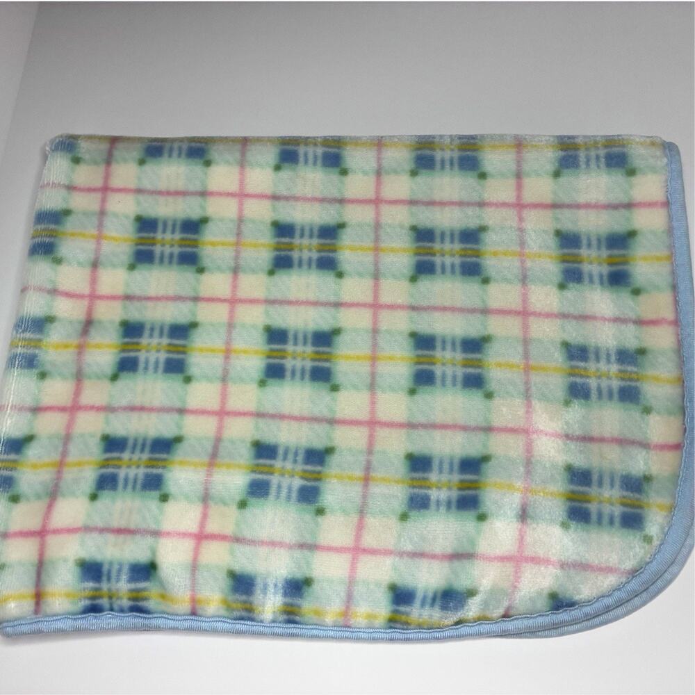 Vintage Springmaid Pastel Plaid Baby Blanket Blue Green Pink Yellow Soft Fleece